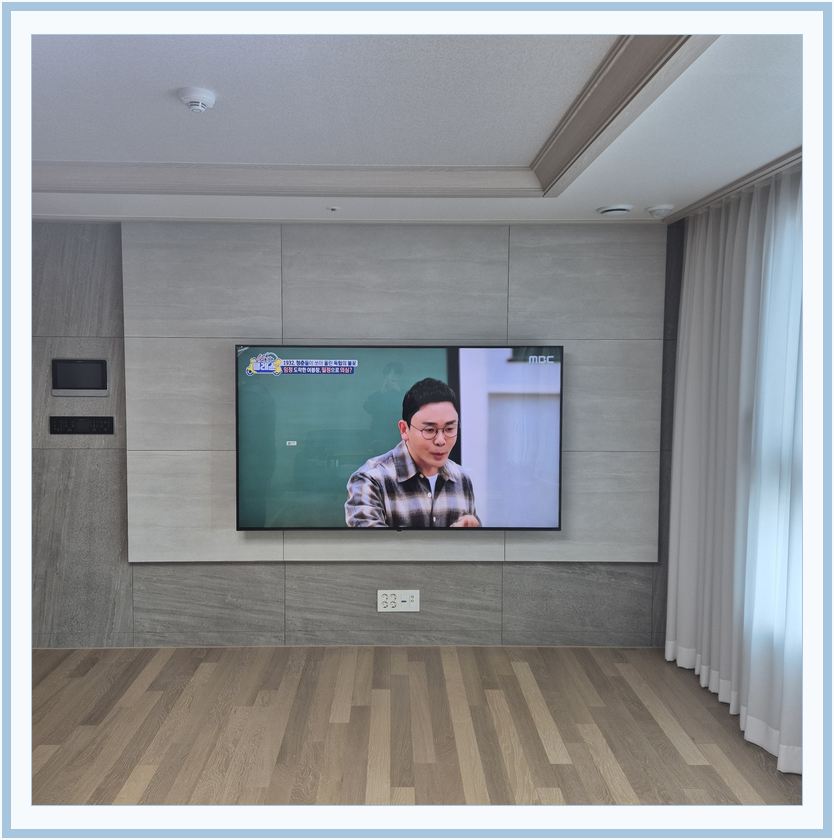 구리 · 하남 · 성남 벽걸이TV 설치 시 화면 위치를 참고할 수 있는 사진 2